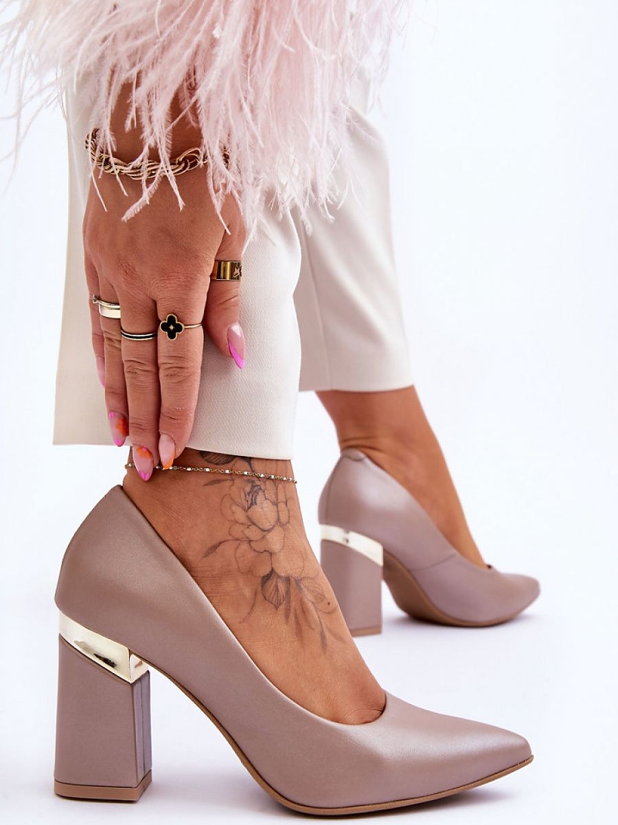 Scarpins com Salto Bloco Lewski Shoes Modelo 177681 Conforto Suave em Couro Natural