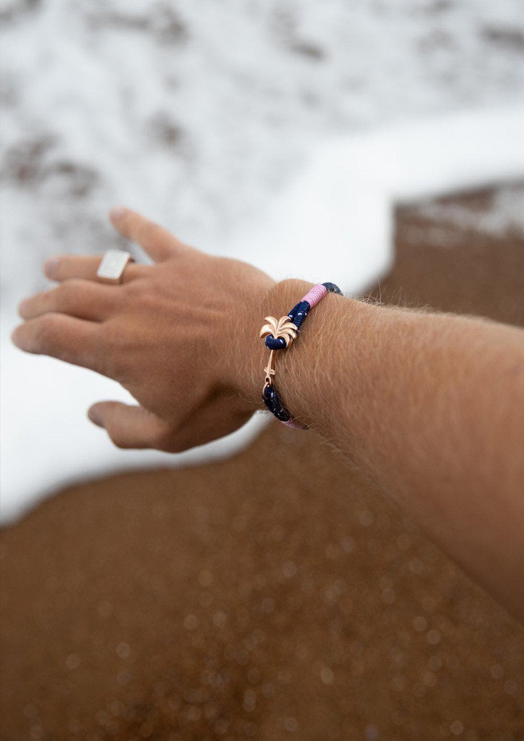 Palmband Daybreak Pulseira de Nylon Unissex Acessório Moderno Luxo Acessível e Alegre