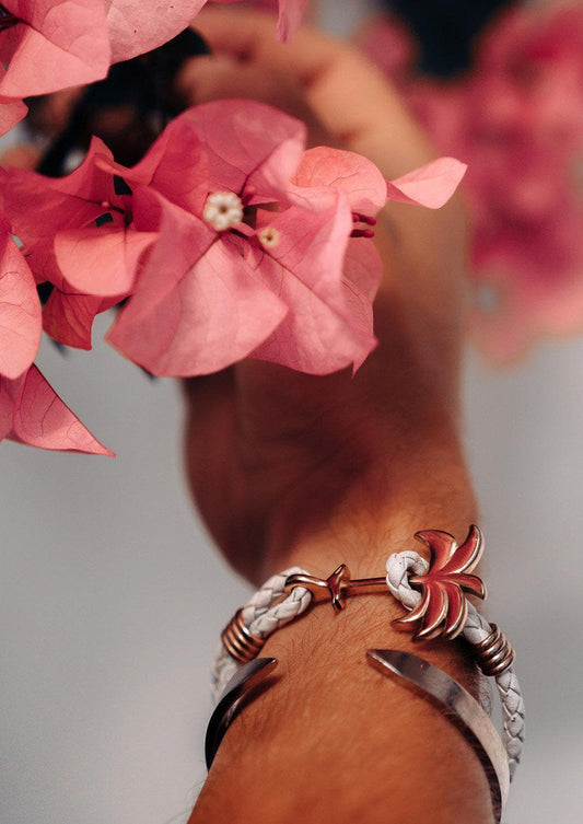 Pulseira Palm Band Paradise Rose Luxo Acessível com Símbolo de Positividade e Felicidade Diária