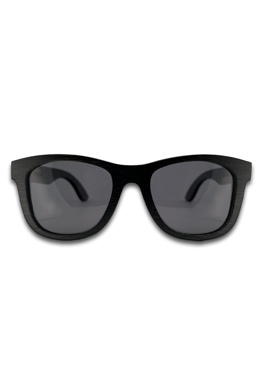 Eyewood Wayfarer Special Ed Onyx Edge Óculos de Sol em Madeira de Bambu Preto com Design Sustentável e Estilo Moderno