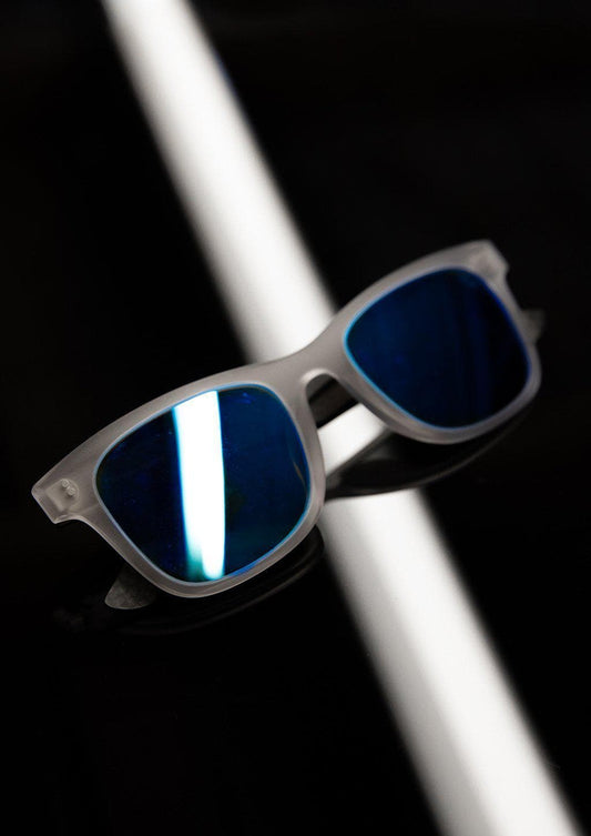 Óculos De Sol Hybrid Atom Em Fibra De Carbono E Acetato No Formato Wayfarer Duráveis Confortáveis E Com Proteção UV