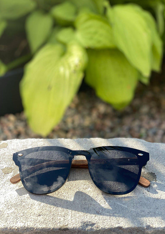 Eyewood Tomorrow Fornax Óculos de Sol de Madeira Fusion Vintage e Futuro com Plástico e Nogueira Conforto Natural