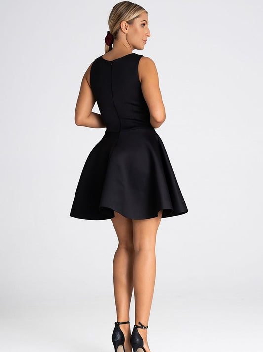 Vestido Cocktail Modelo 190926 Figl Elástico Ajuste Corpo Zíper Nas Costas Para Eventos
