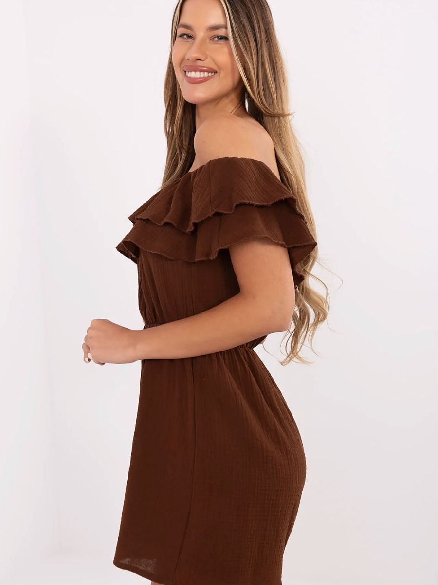 Macacão Leve De Verão Italy Moda Modelo 213848 Em Algodão Natural 100 Por Cento Muslin Respirável Ombro A Ombro